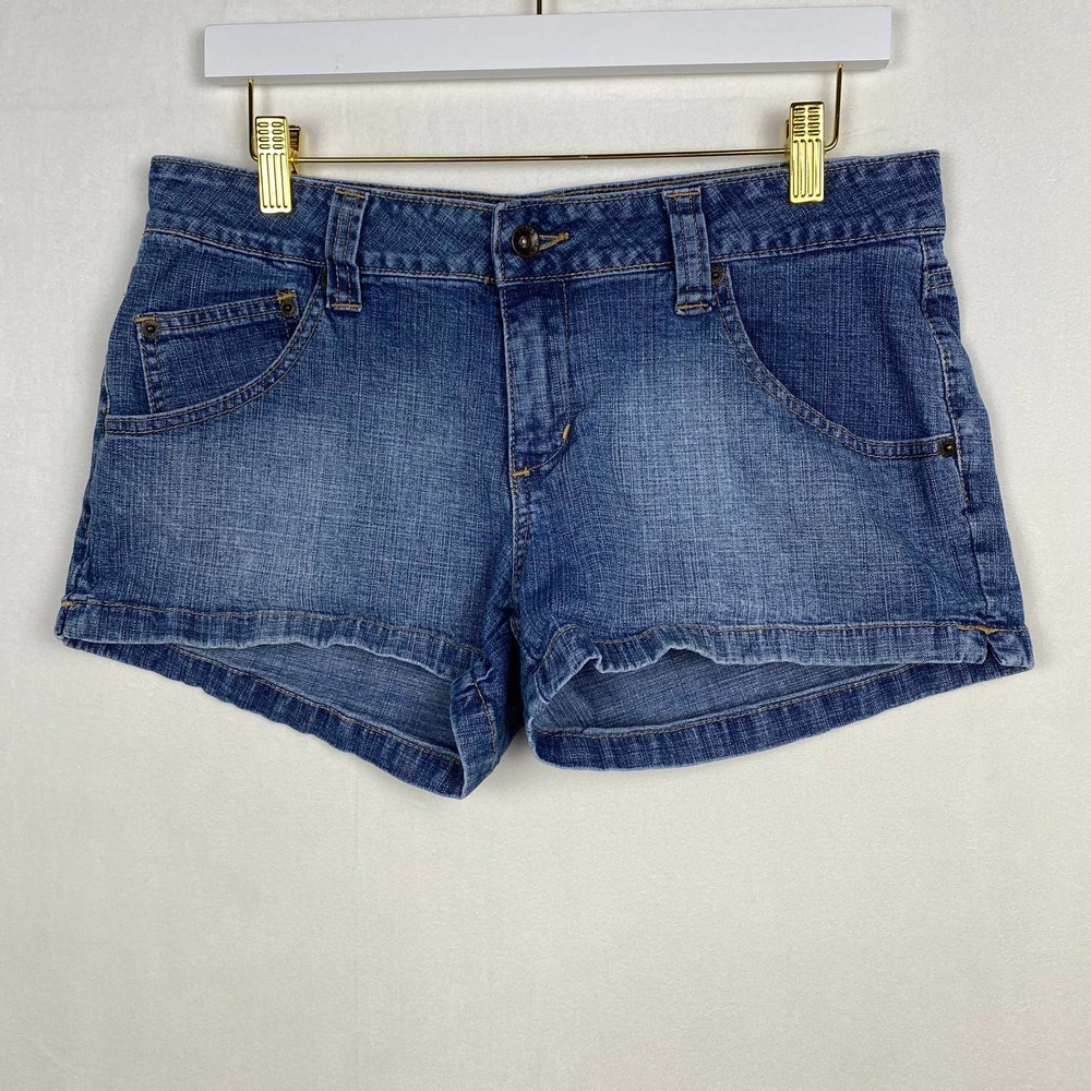 Arizona Jean Co Women's Juniors‎ Size 11 Medium Wash Denim Jean Shorts
